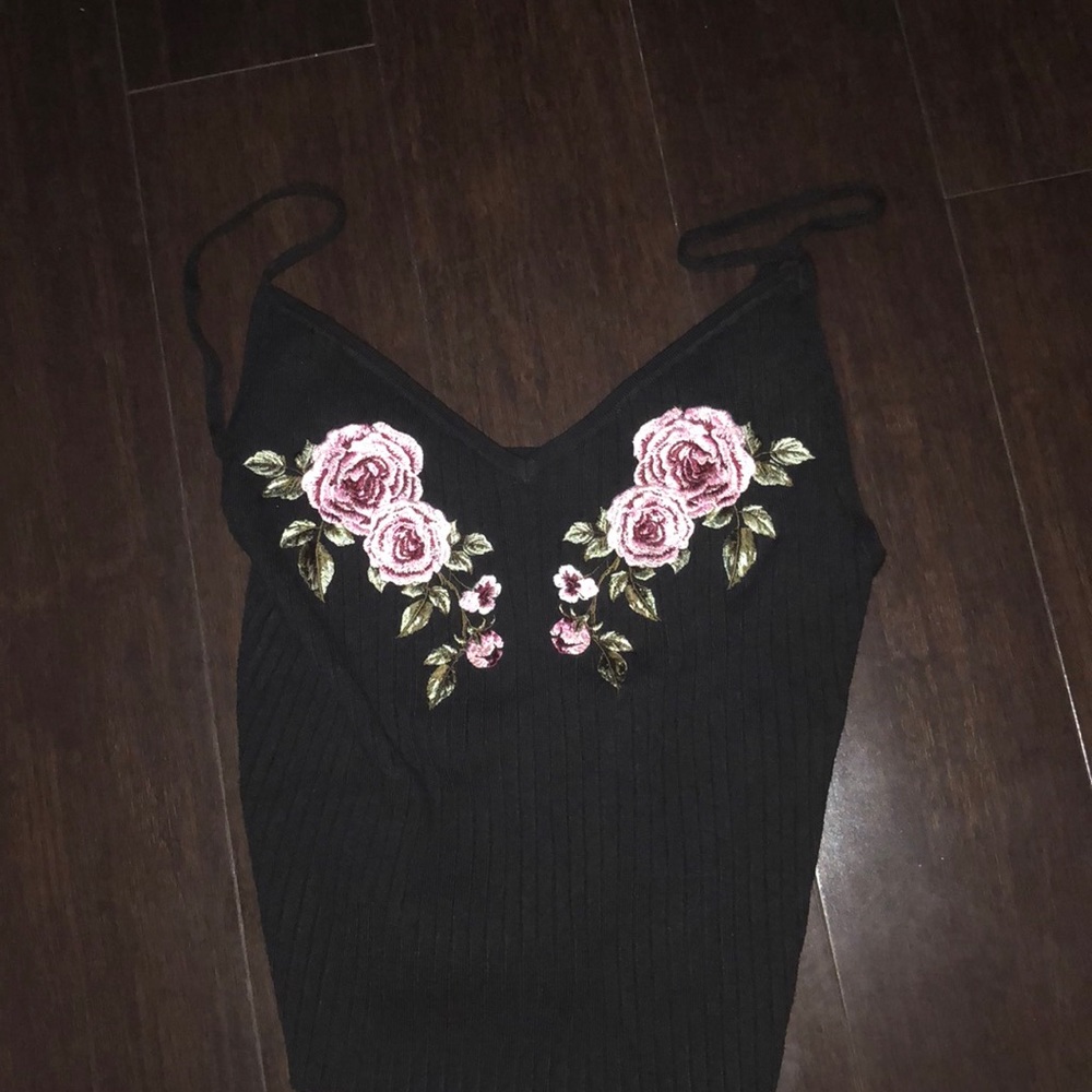 Pacsun Kendall and Kylie Rose Crop Top